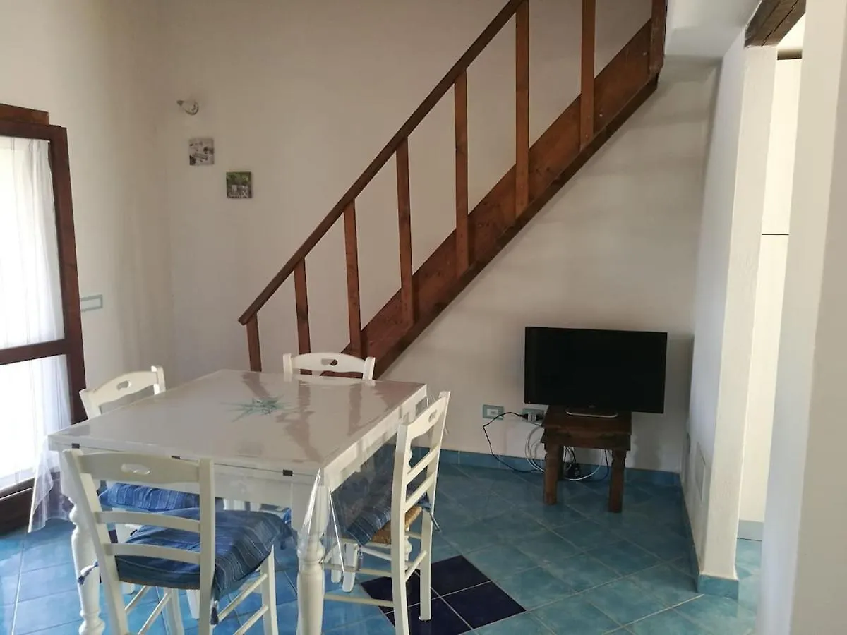 Appartamento centralissimo in San Tedoro San Teodoro  Italia